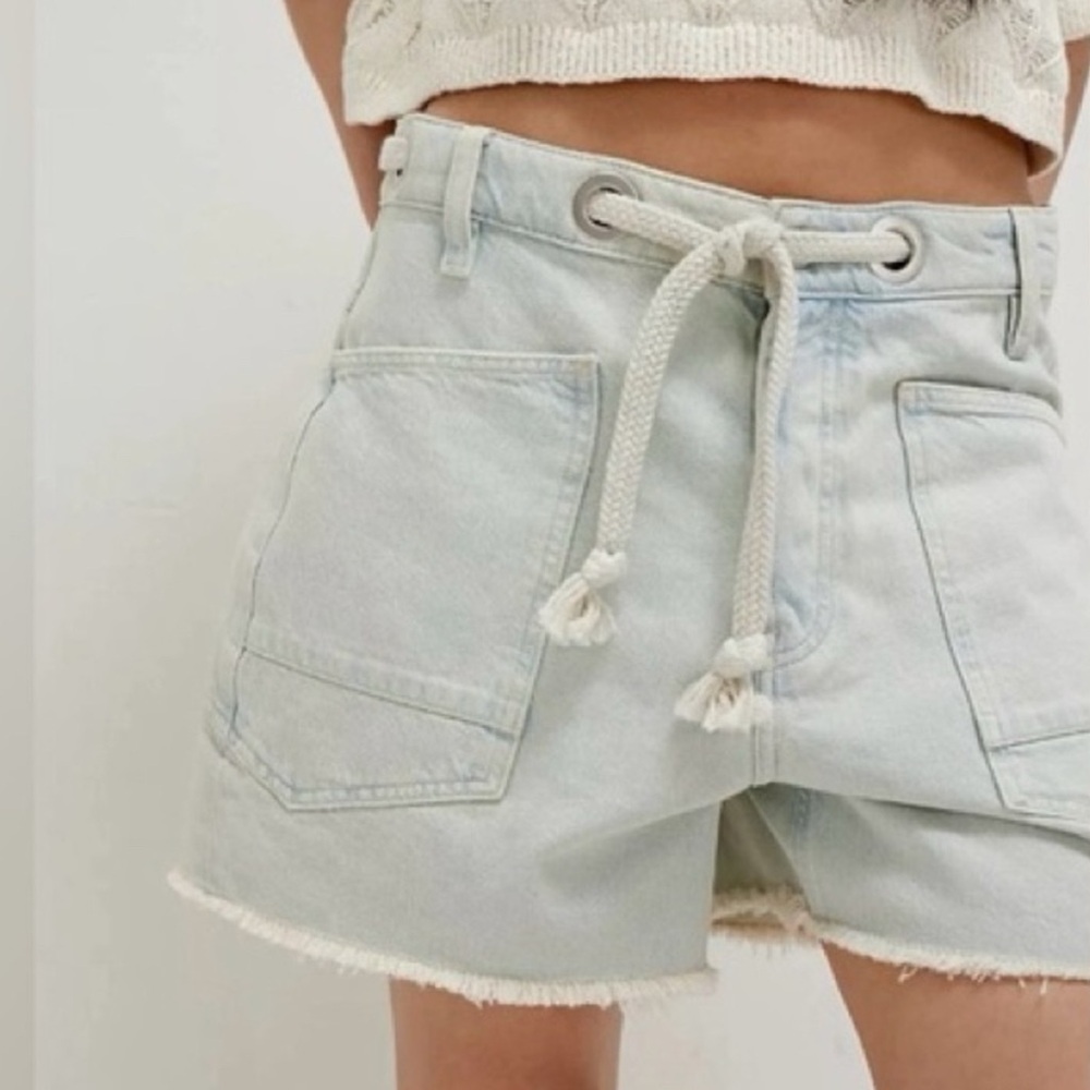 Free People | We The Free Moxie Barrel Shorts in Bleached Snow 27